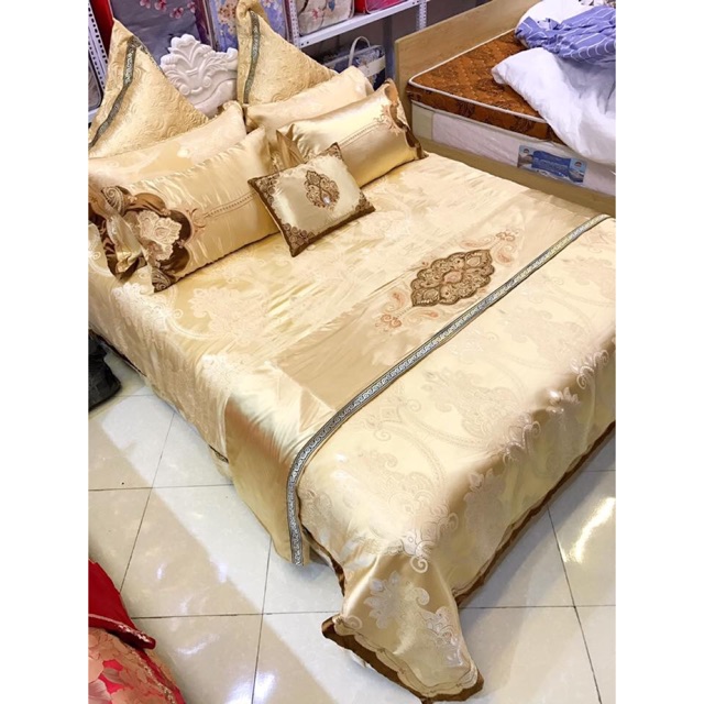 Gấm lụa hoàng gia cao cấp