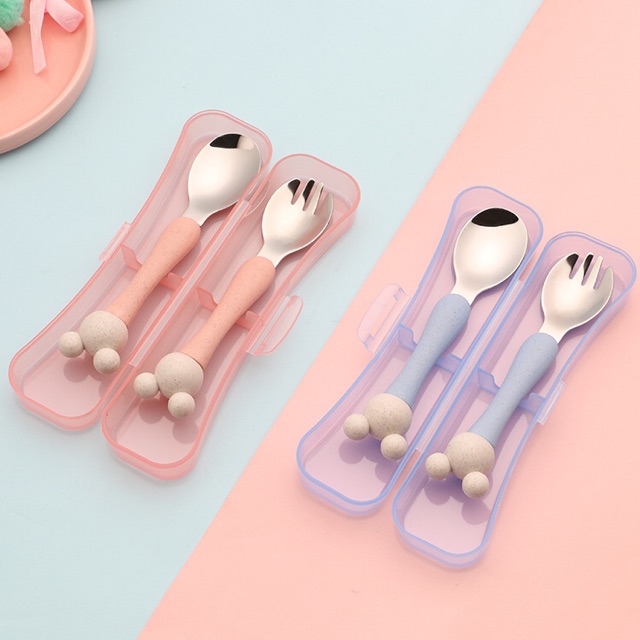 Set muỗng nĩa cho bé tập ăn