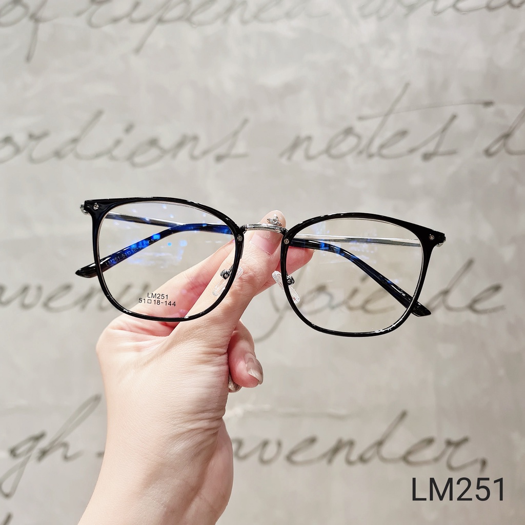 Gọng kính cận nữ tròn LILYEYEWEAR chất liệu nhựa nhẹ nhàng thanh mảnh thiết kế thời trang LM251