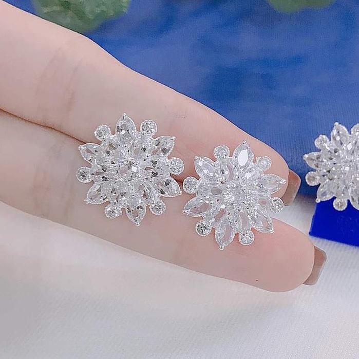 Bông tai bạc Bông Hoa bản to đính đá lấp lánh sang chảnh_van jw
