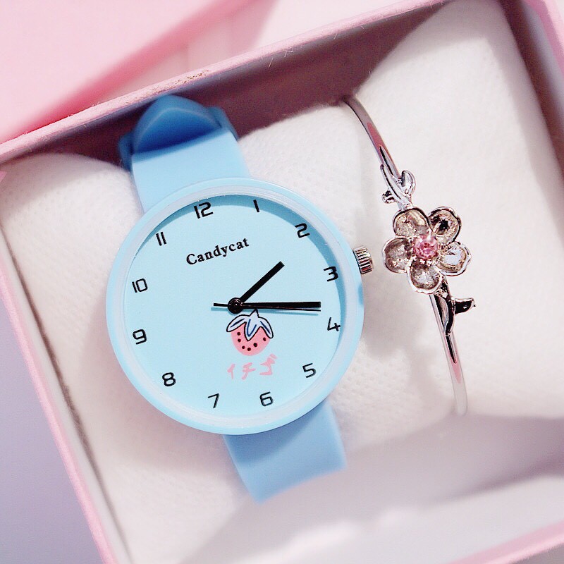 Đồng hồ nữ Candycat trái dâu Nhật Bản dây silicon xinh xắn | BigBuy360 - bigbuy360.vn