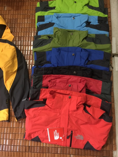 Áo gió the north face