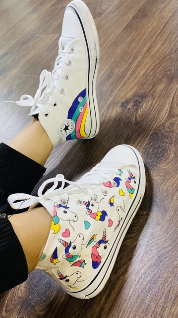 Giầy thể thao cao cổ họa tiết cá ngựa dễ thương | BigBuy360 - bigbuy360.vn