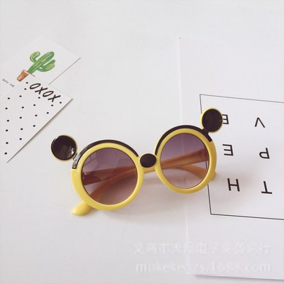 Kính Mát Thời Trang Hình Chuột Mickey Chống Tia Uv Cho Nữ