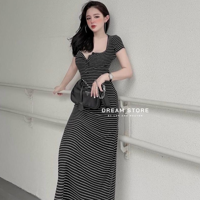 Đầm Body Nữ Dáng Midi Sọc Ngang Cổ Vuông Cài Nút Tay Ngắn
