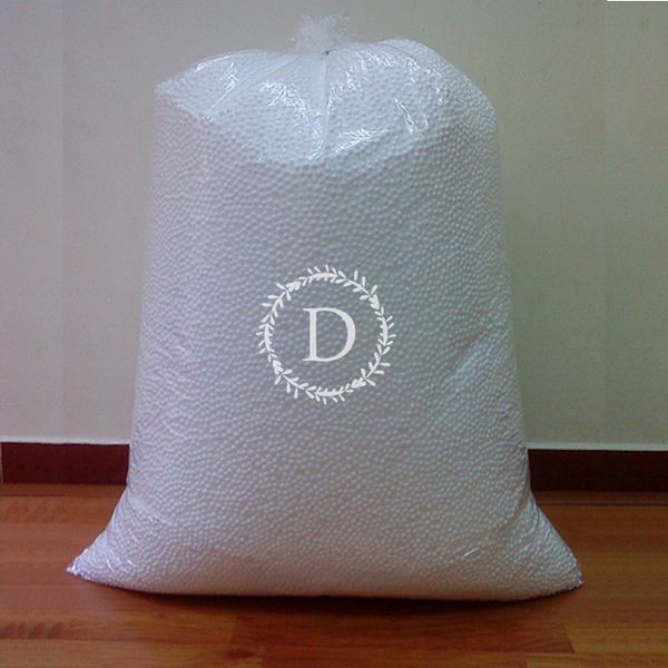 Hạt xốp bịch - Dùng làm hộp quà tặng sinh nhật - Đổ thêm vào ghế beanbag- Đường kính hạt xốp từ 4mm - 5mm, giá sản xuất.