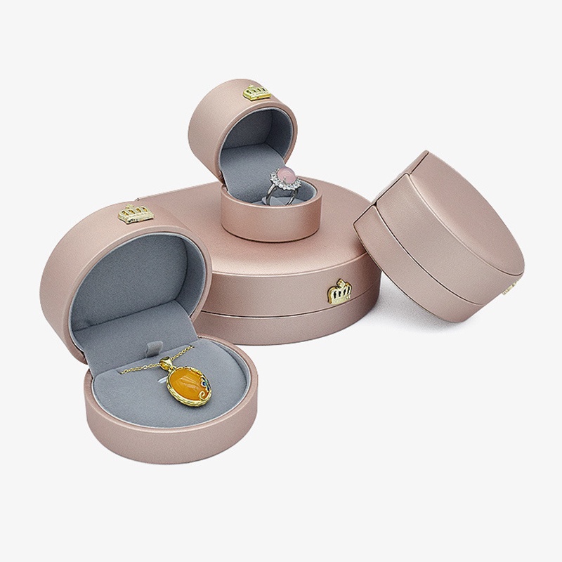 Hộp Đựng Trang Sức Hình Bán Nguyệt Độc Đáo