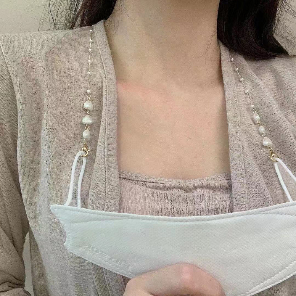 Dây đeo kính đính ngọc trai nhân tạo trái tim xinh xắn