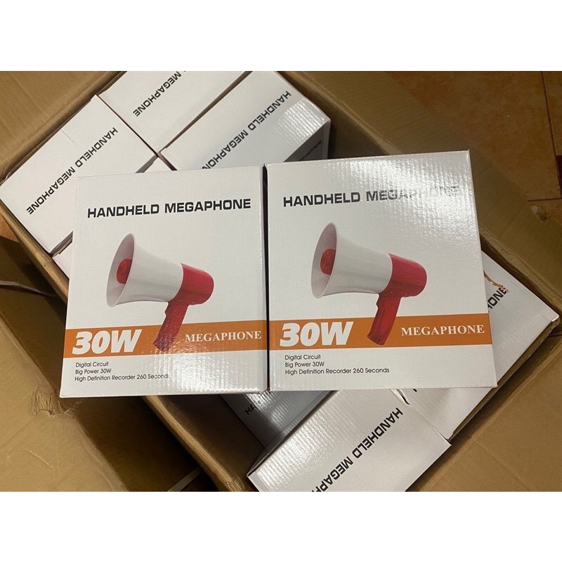 Loa phóng thanh, rao bán hàng rong, hướng dẫn viên du lịch...