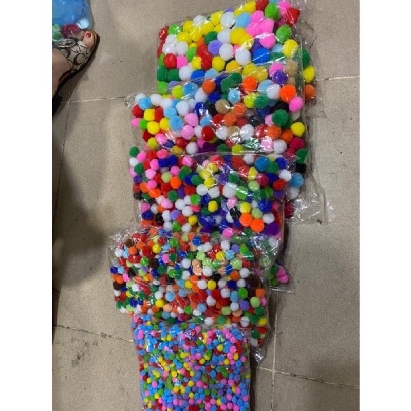Hạt pom pom