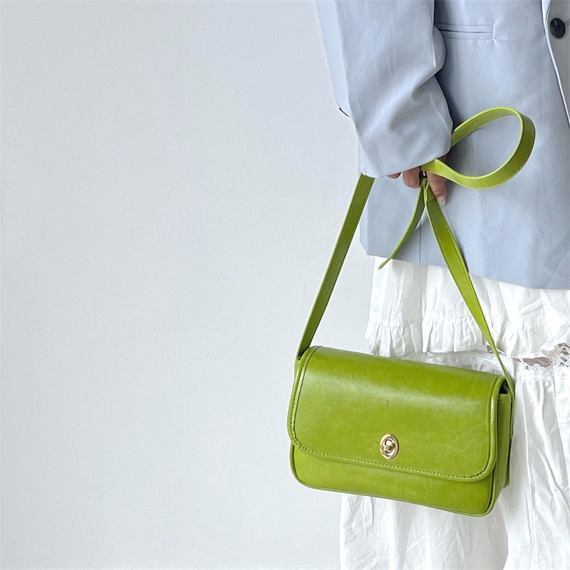 Túi Đeo Chéo Hình Vuông Nắp Lật Thiết Kế Đơn Giản Thời Trang 2022 Cho Nữ