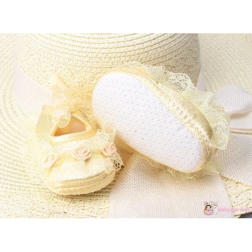 Giày em bé kiểu dáng công chúa xinh xắn