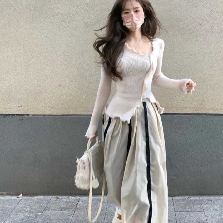 Set Áo Kiểu Và Chân Váy Phong Cách Vintage Xinh Xắn Cho Nữ