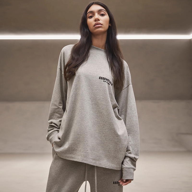 Áo long sleeve FEAR OF GOD FOG ESSENTIALS SS22 chất liệu cotton cao cấp, Áo long tee FOG in chữ nhung