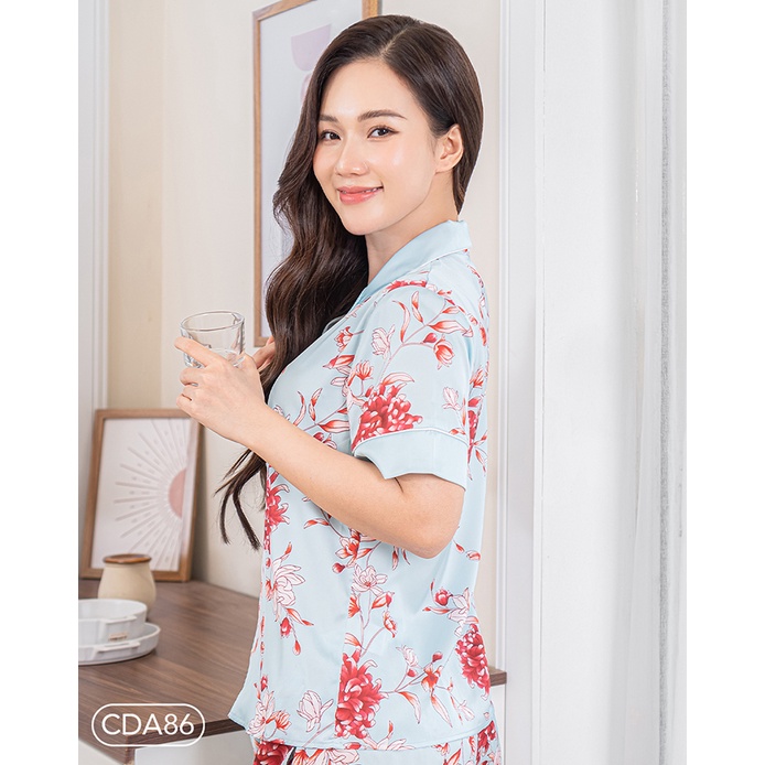 Bộ ngủ satin ZAM Luxury - CDA86 - áo ngắn tay quần đùi hoạ tiết