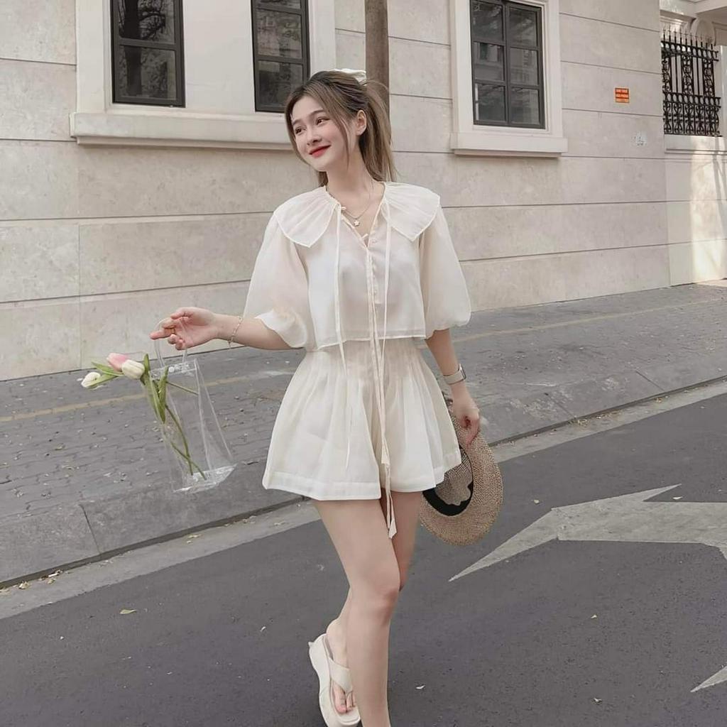 Set Bộ Tơ Áo Croptop Tay Bồng Cổ Sen Phối Quần Short Hàng Thiết Kế.
