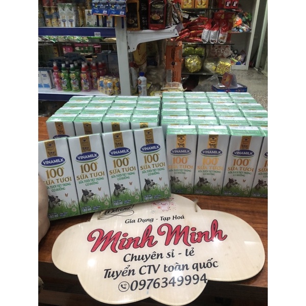 Sữa tươi tiệt trùng Vinamilk 100% Có đường - vỉ 4 Hộp x 180ml/ 4 hộp x 110ml