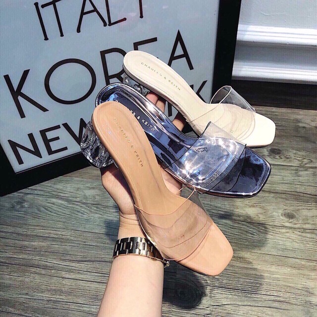 Guốc quai trong gót trong 5p  Mã L25