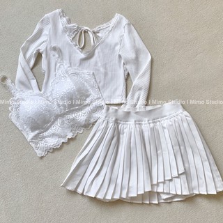 Len croptop hở lưng viền ren