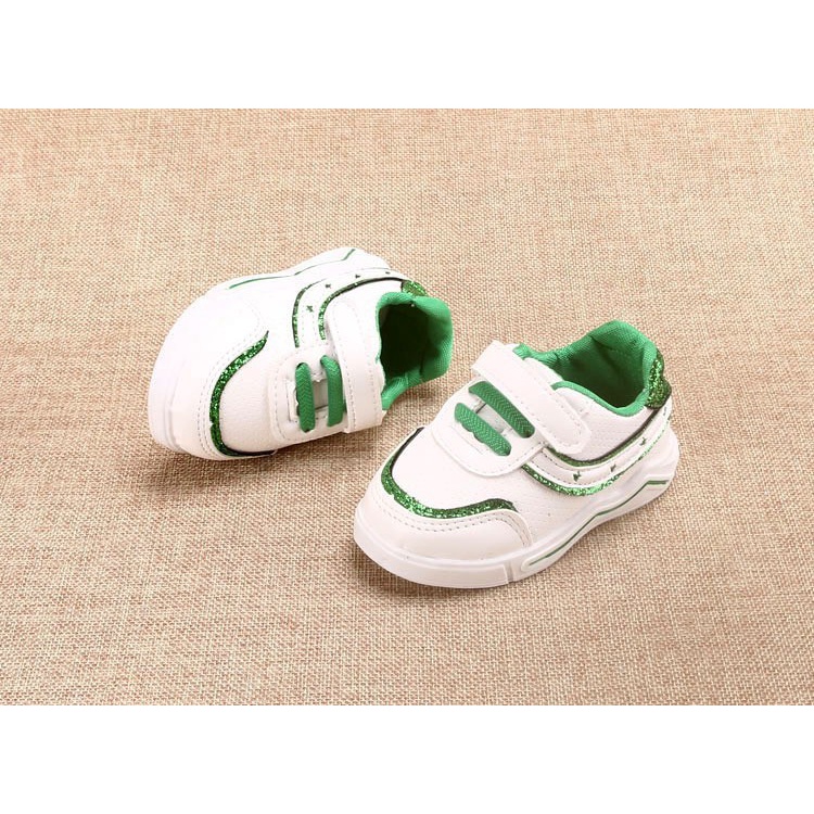 giày thể thao bé gái  size 15-19 sao tăm ánh bạc