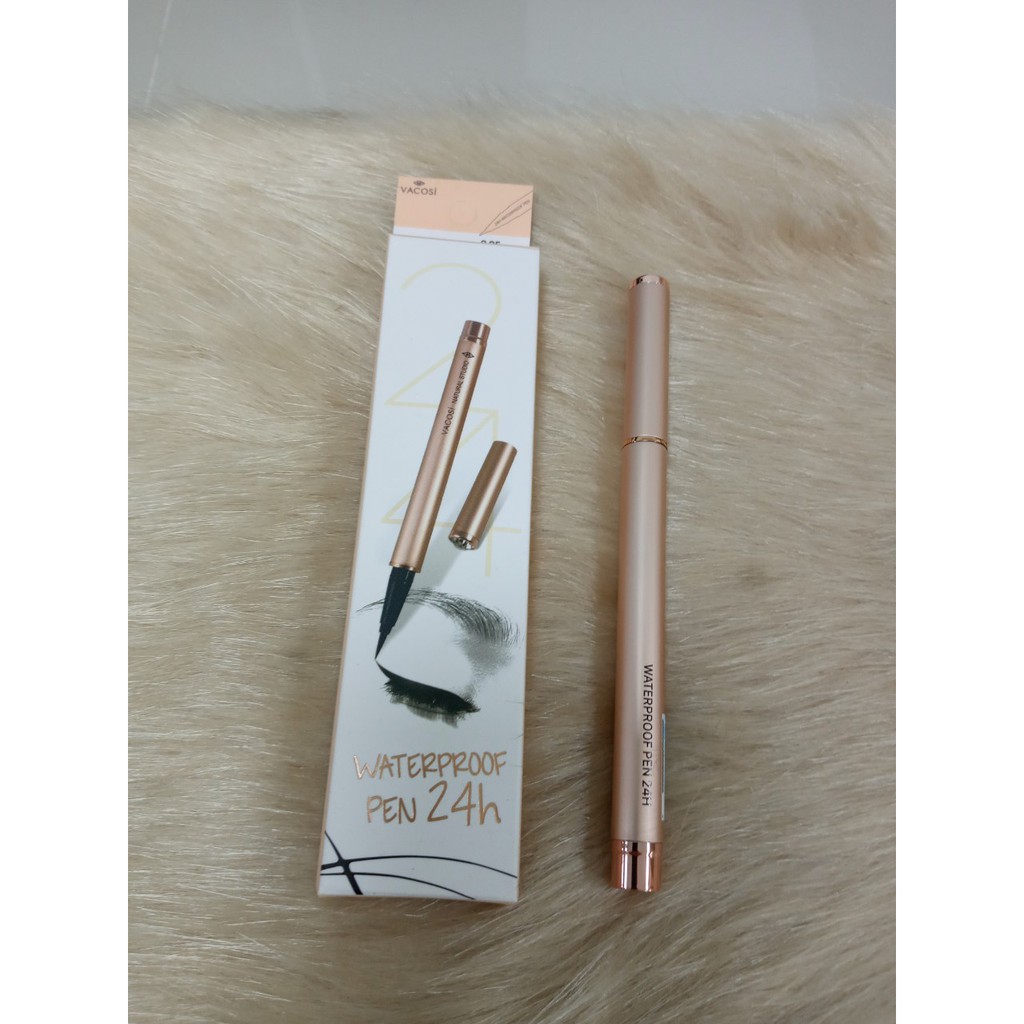 Bút lông kẻ mắt vacosi  thiết kế sang trọng, đầu bút linh hoạt tạo đường sắc nét nhỏ , không lem, không trôi.