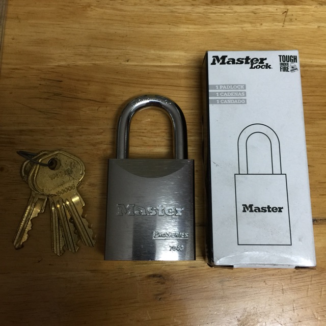 Ổ khóa thép Master Lock 7040 4KEY Thân rộng 40mm 4 chìa đồng dòng ProSeries -  MSOFT