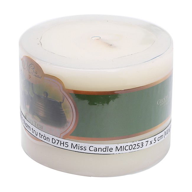 Nến thơm trụ tròn D7H5 Miss Candle NQMD7H5 7 x 5 cm (Vàng nhạt, hương trà xanh)