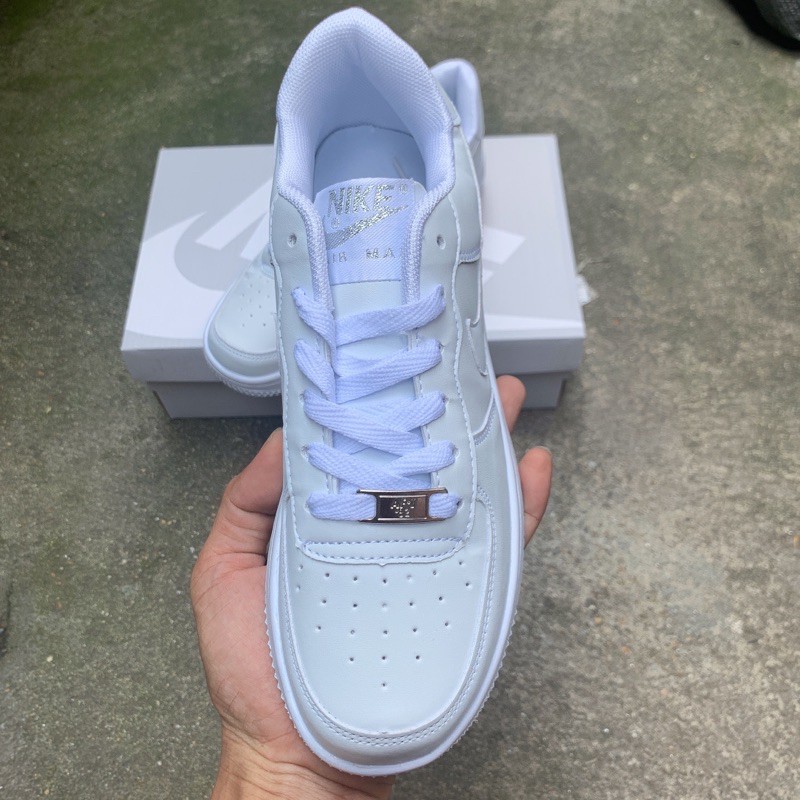 Giày thể thao nam nữ.Tặng Bill tất,hộp,dây giày | BigBuy360 - bigbuy360.vn