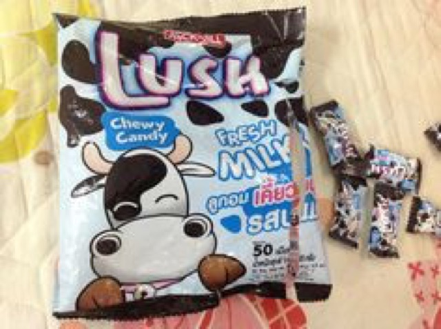 Kẹo sữa con bò Lush