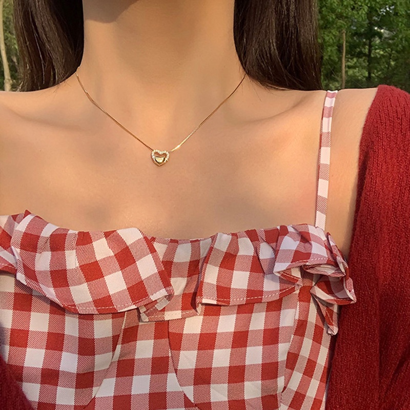 Vòng cổ Hình Trái Tim Đính Đá Sang Trọng Cho Nữ