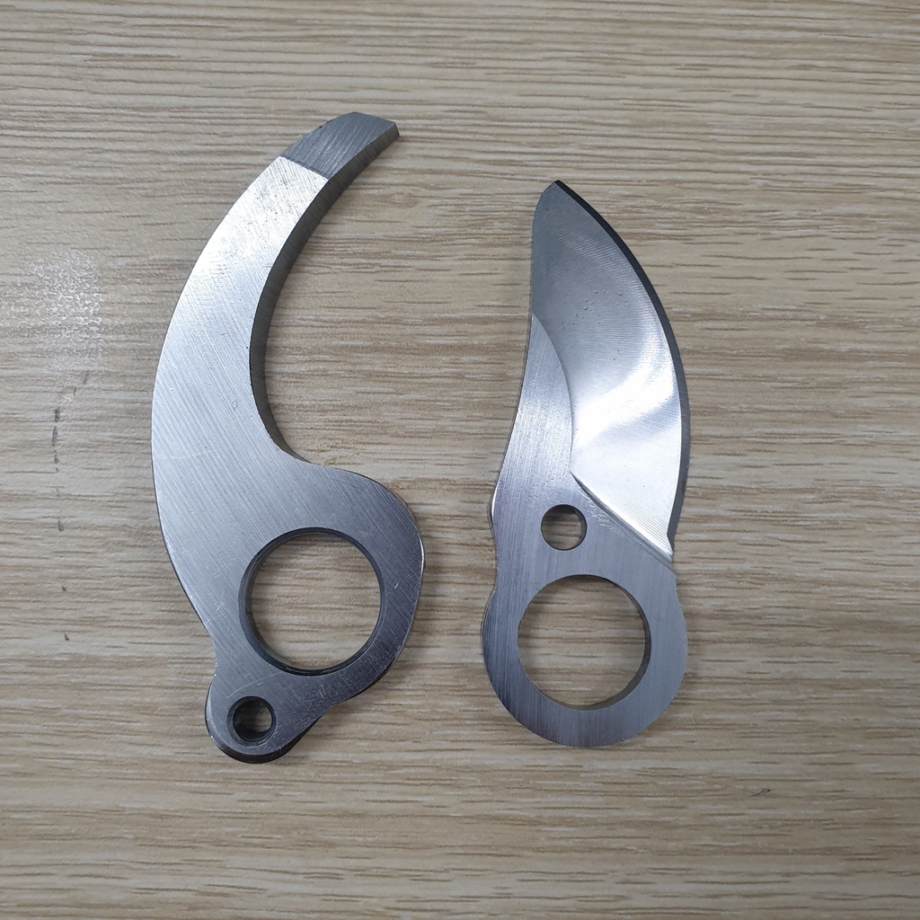 Lưỡi kéo thay cho kéo cắt cành cây dùng pin 3 phân