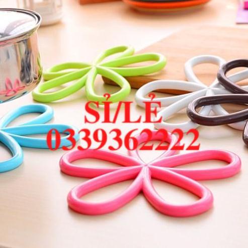 [ COCOLOVE ] Miếng lót nồi silicon hình bông hoa màu giao ngẫu nhiên (LNH02)  HAIANHSHOP