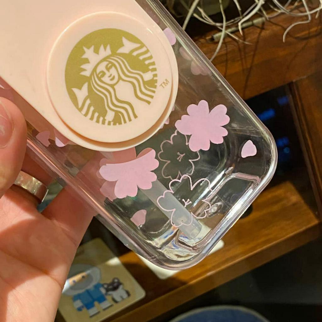 Bình nước starbucks nhựa phiên bản hoa anh đào