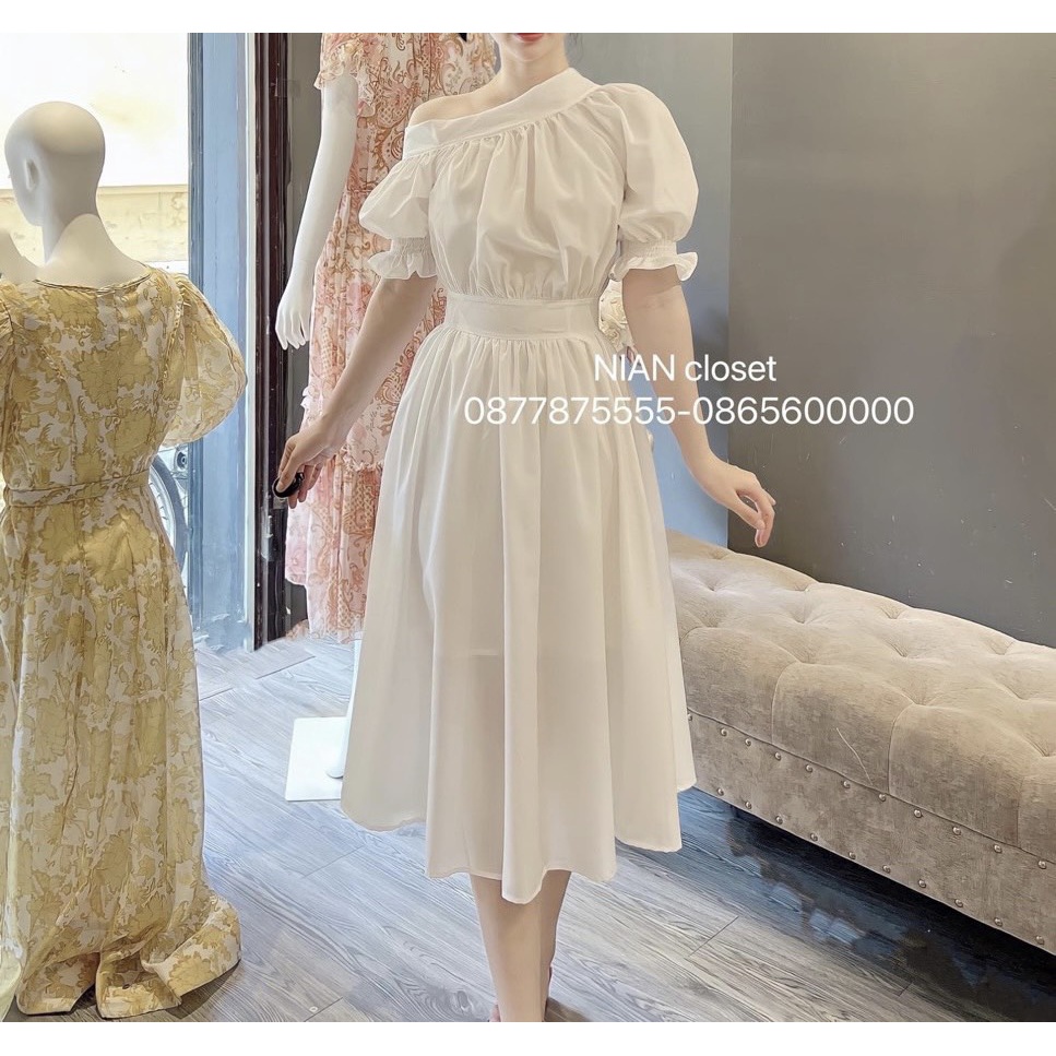 Đầm lệch vai thiết kế dáng xòe DN155