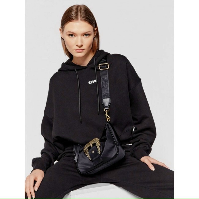 Kẹp nách Versace jeans couture bản dù hai dây siêu đẹp .✨Mã : 71VA4BFG ✨