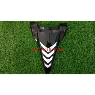Mặt nạ trang trí xe VARIO 2018 - 2020 màu đen bóng - trắng.