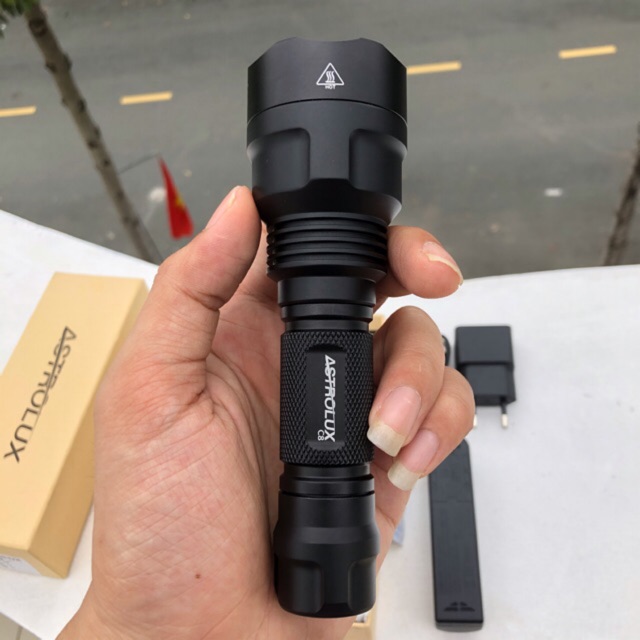 Đèn Pin Cầm Tay Astrolux C8 XPL Hi 1300lm Chiếu Xa 639m Driver BLF A6 7/4 Mode EDC Led Flashlight Pin 18650