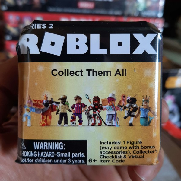 Roblox Toy Box Series 2 sẽ khiến bạn thích thú với những món đồ chơi độc đáo và phong phú. Từ hình tượng nhân vật đến những chi tiết tinh xảo, bạn sẽ chìm đắm trong thế giới giải trí sáng tạo của Roblox.