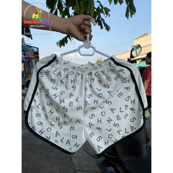 Quần bigsize cho nữ kiểu dáng trẻ trung