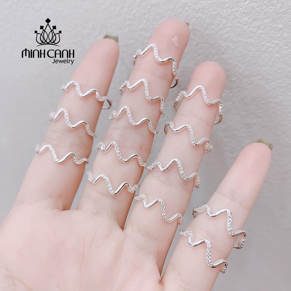 Nhẫn Bạc Lượn Sóng Đá Tấm Minh Canh Jewelry