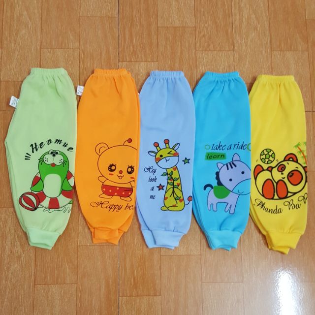Quần nỉ cào cho bé