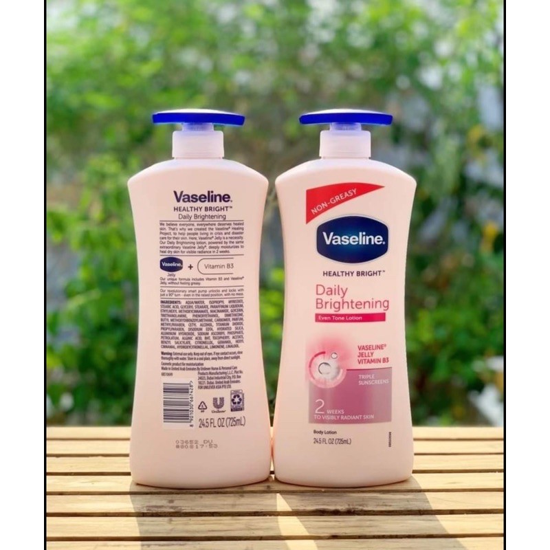 Sữa dưỡng thể trắng da VASELINE HỒNG