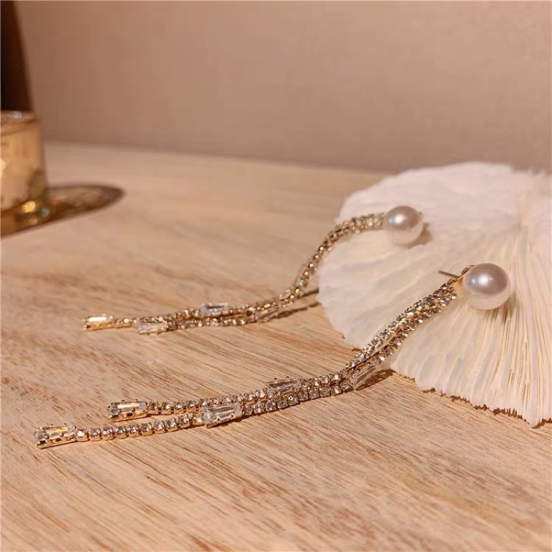 Hoa tai đính hạt dáng dài cổ điển- Maben