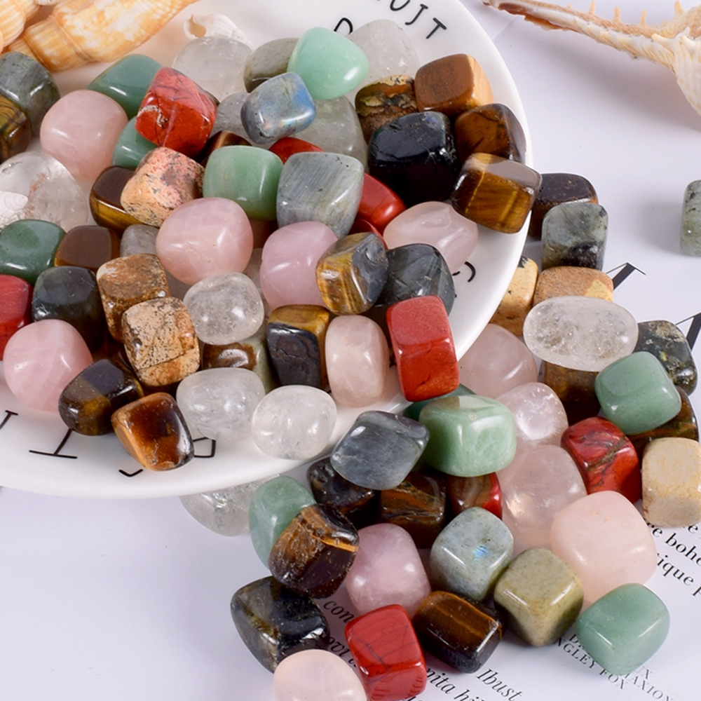 50g đá thạch anh pha lê tự nhiên với nhiều màu sắc đa dạng trang trí đẹp mắt