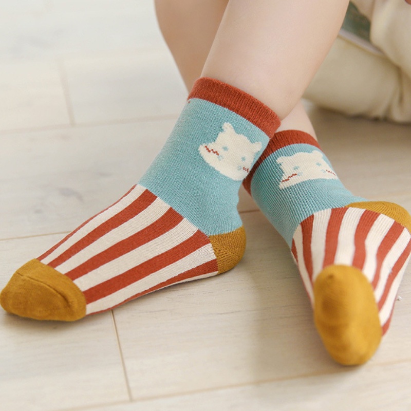 Set 5 đôi vớ KokoroCare C-01 cho bé chủ đề hoạt hình công viên giải trí hà mã bằng cotton S/M/L/XL 1-12 tuổi