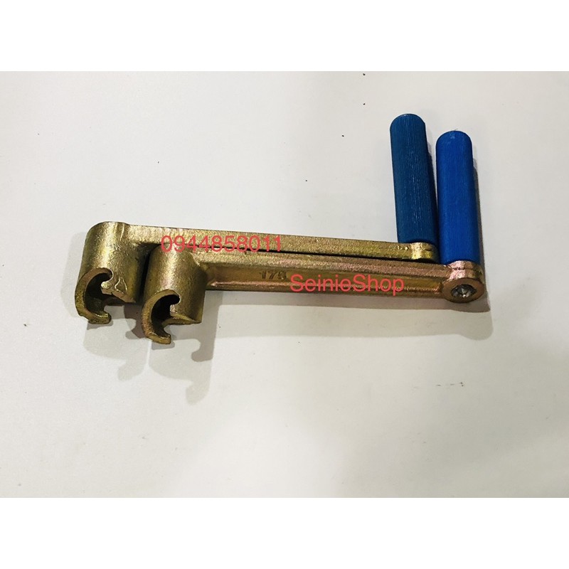 Tay quay cho động cơ D6 R175, D8 R180, D9,D10 D12-D24