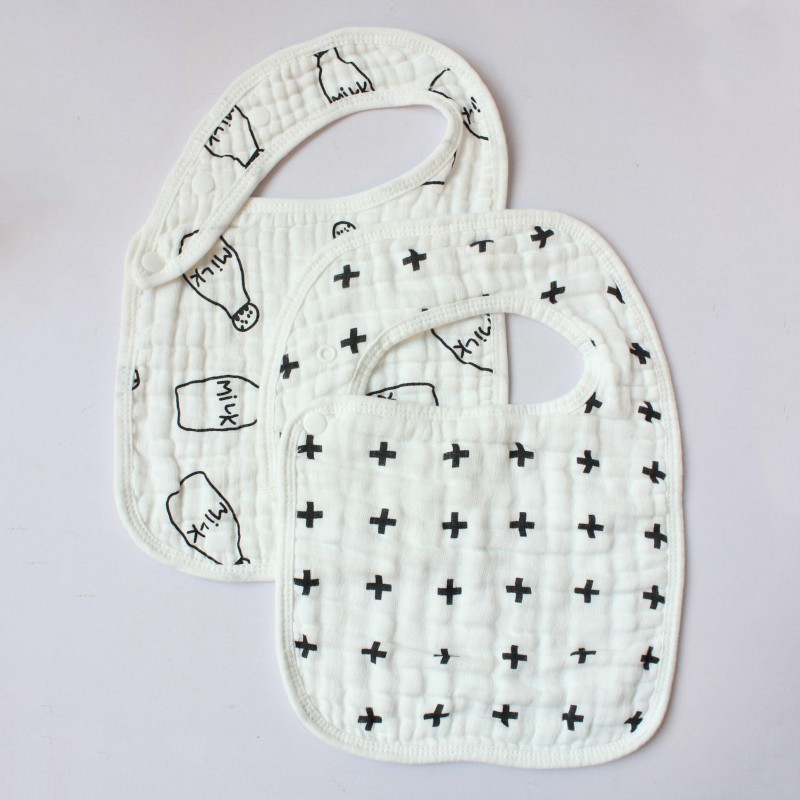 Bộ 2 yếm ăn xinh xắn cho bé