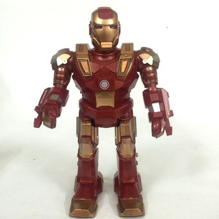 Siêu anh hùng iron man biết đi có đèn (kèm pin)