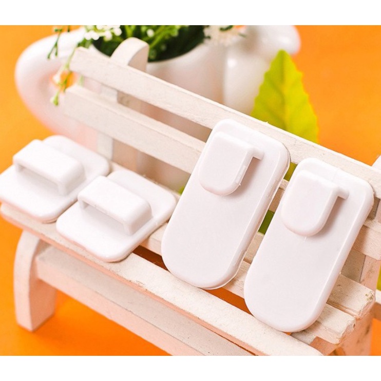 Set 2 bộ móc treo dán tường remote tiện dụng