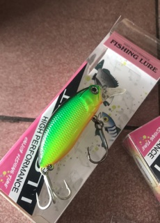 Mồi câu lure cc50 mồi lure lửng